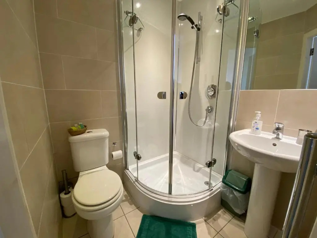 The Royal Crown Guest House