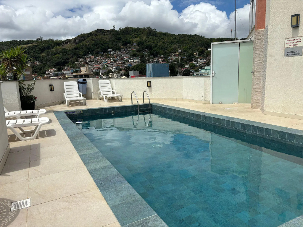 Apto Com Piscina No Centro De Floripa Pce0406