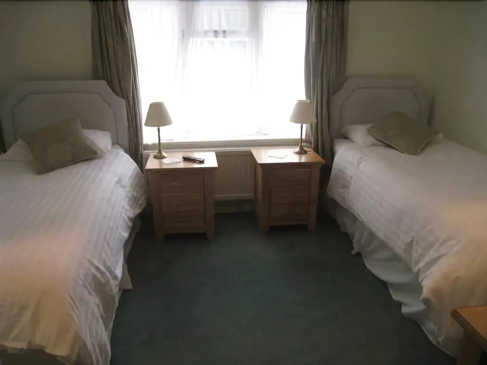 Silverwood Lodge Guest House
