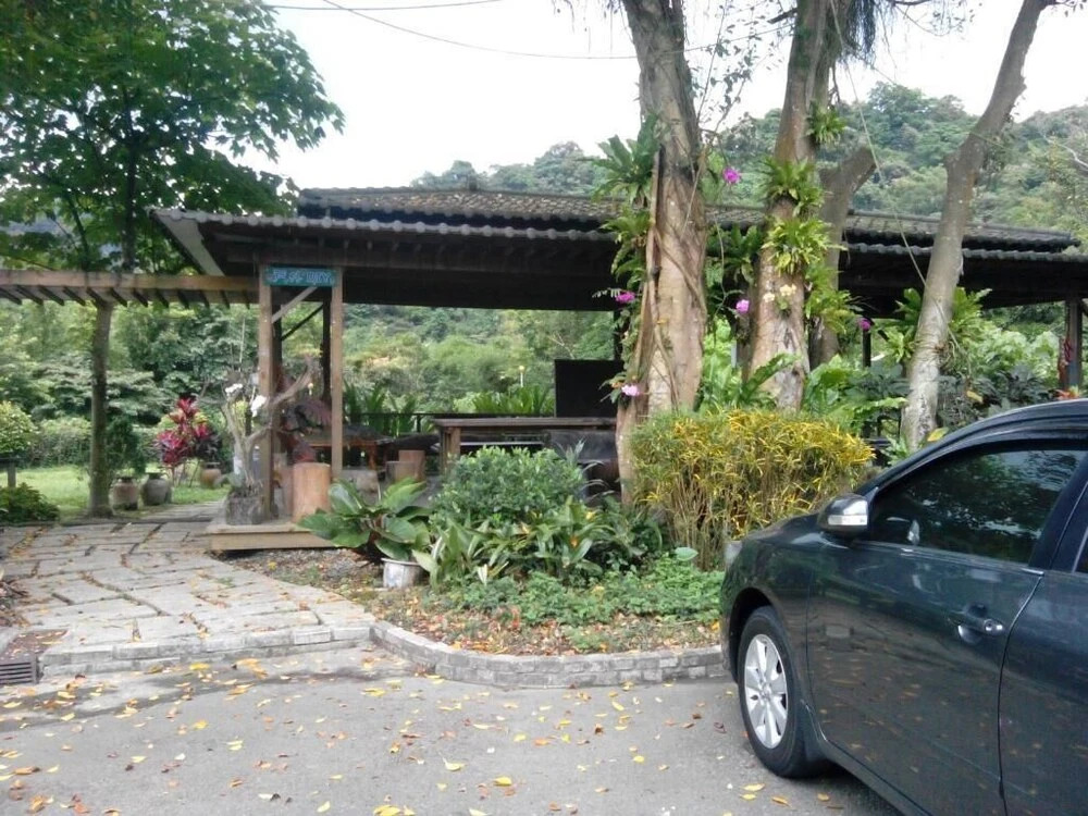 Lohas Gallery Long Stay Hostel