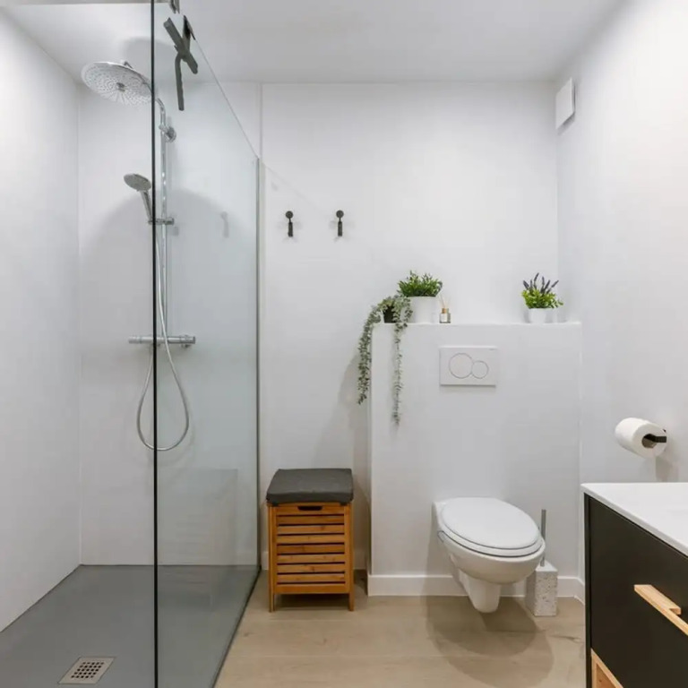 Spacious Vacation Home for 12 Guests in Westende
