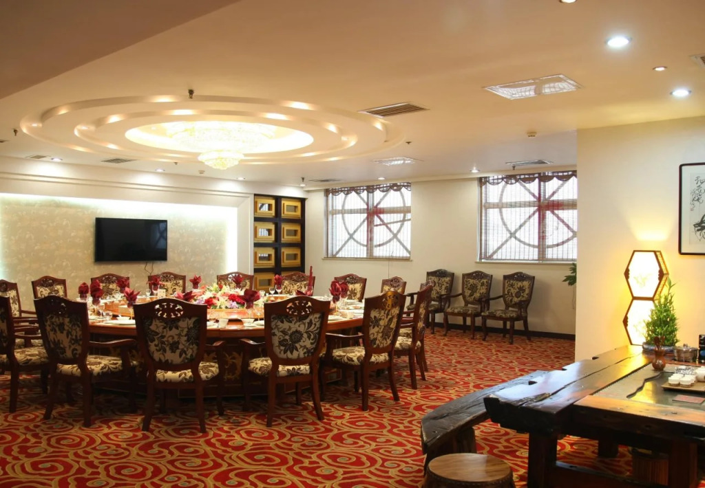 Huiwen Hotel
