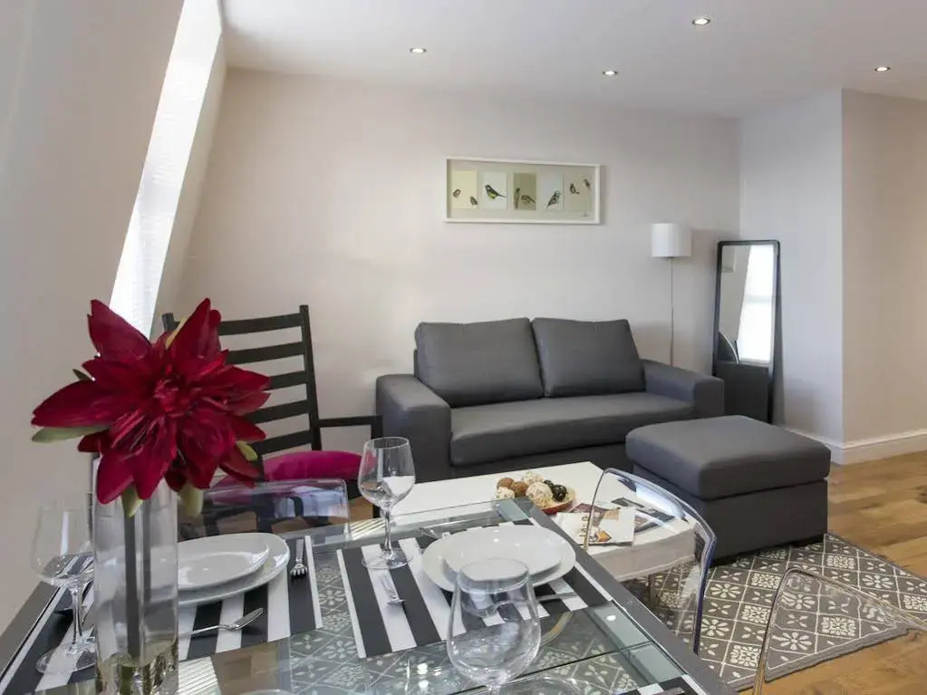 Luxton Apartments Notting Hill