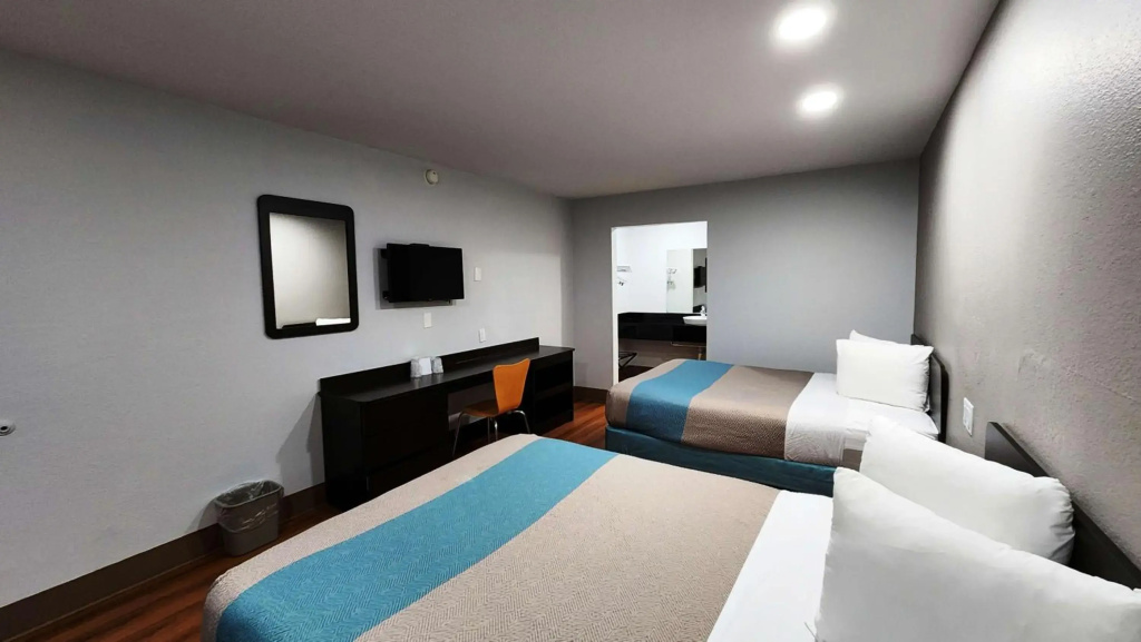 Motel 6-Webster, TX - Houston - Nasa Lake
