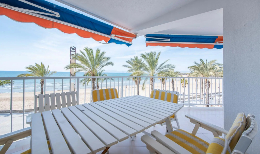 TH108-Apartamento Rosa Salou