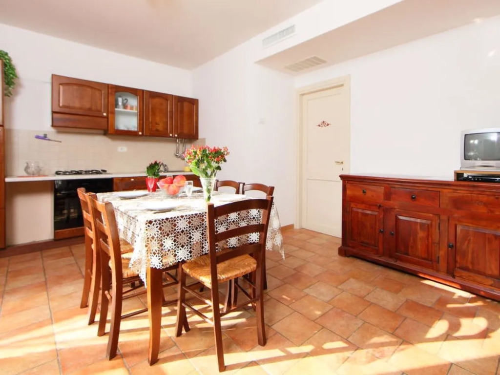 House Oak Pitigliano 13611