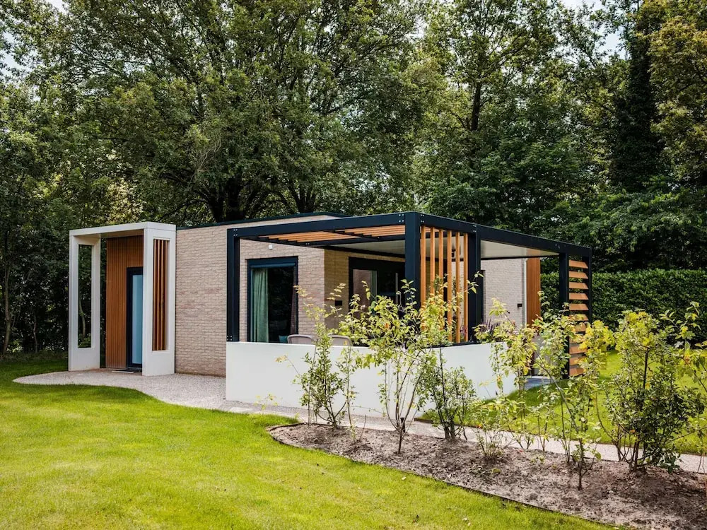Spacious holiday home in Voorhuizen with terrace