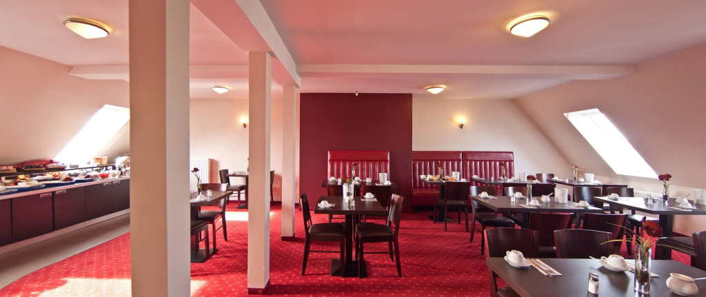 Hotel Savoy