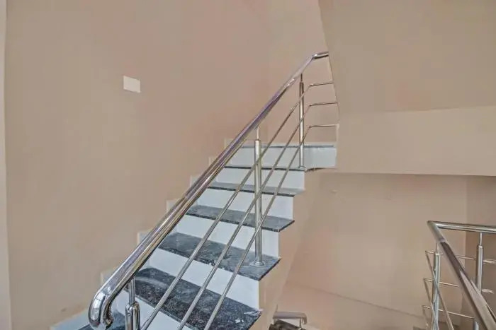 Hotel O by OYO R K Guest House