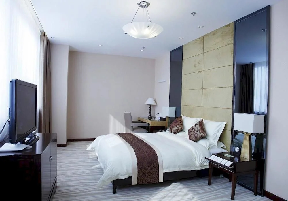 Joy International Hotel