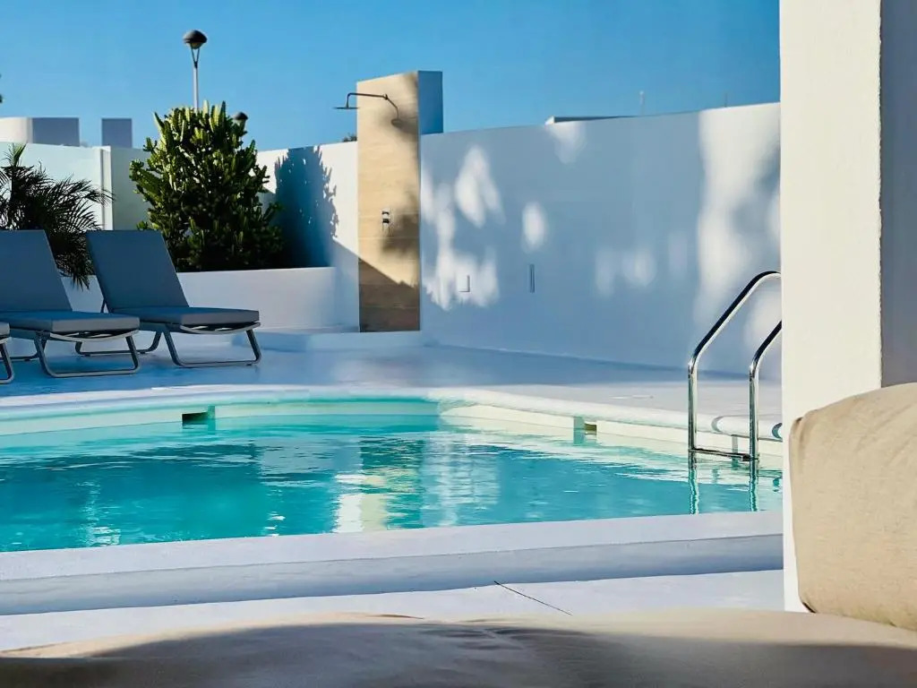 CIH Apartments