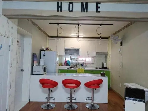 Tongyeong Home Guesthouse