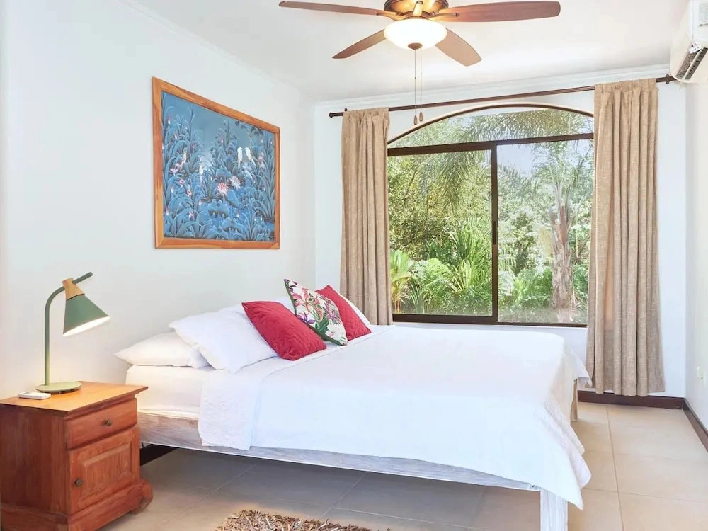 Villa Palmeras with jungle views pool near MA