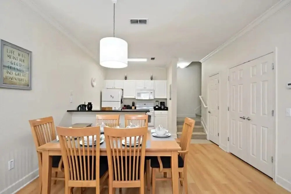 Lucaya Village - 4 BR Townhouse - FVV 40464