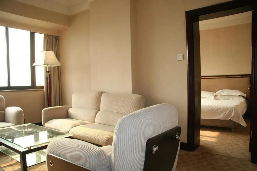 Zhengzhou Hualian Guangzhou Hotel