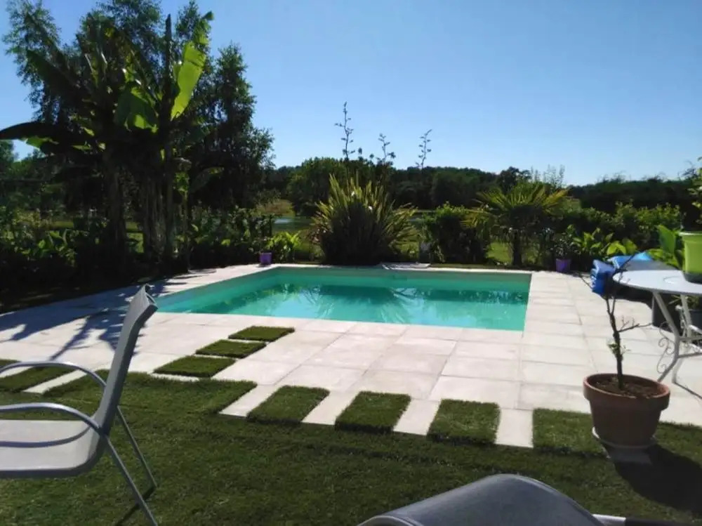 Villa With 3 Bedrooms in Lavergne, With Wonderful Lake View, Private P