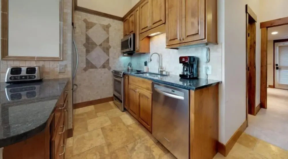 Lionshead Village Landmark Condos 3 Bedroom