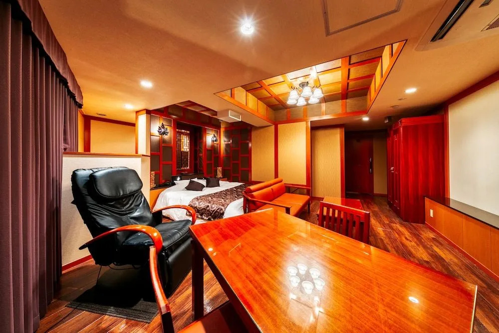 Hotel Lotus Otsu