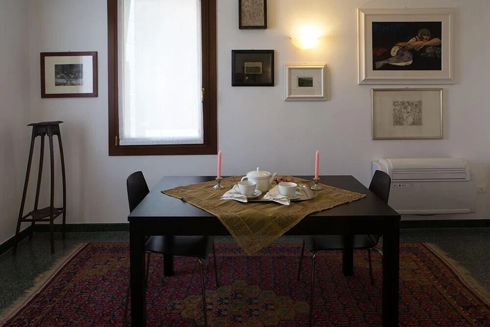 Venice Gallery