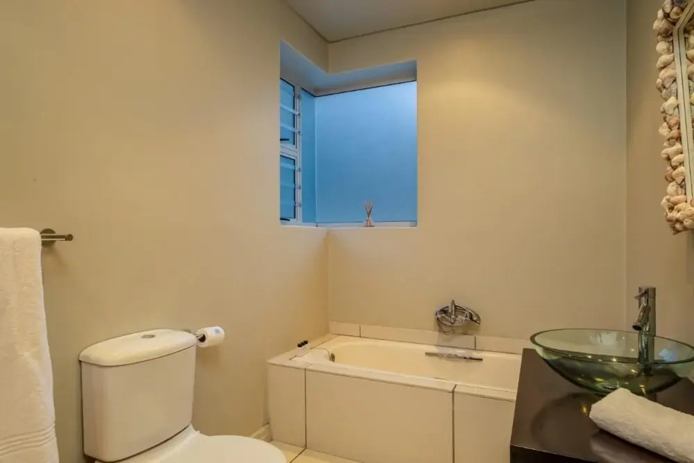 Spacious Three Bedroom Villa in Camps Bay With Private Pool and Ocean Views The Falcon