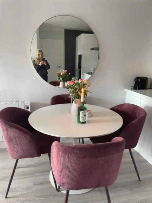 Guestready - Modern Top Floor 2-bed Apartment in City Centre + Parking