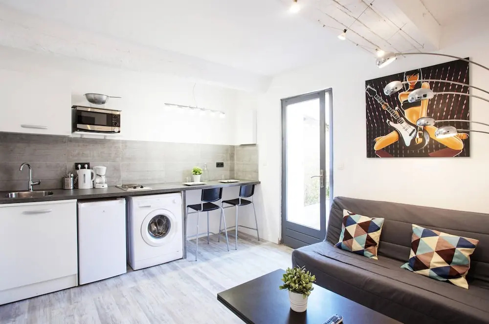GregBnb - Le Lacordaire - Toulon Ouest