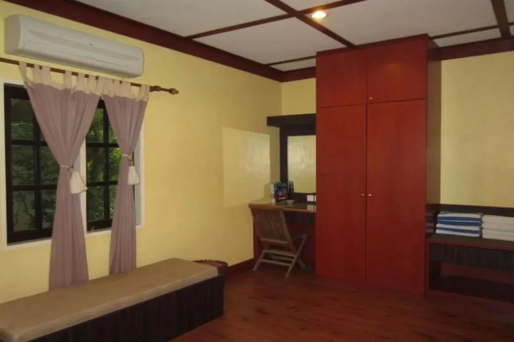 Sunset Beach Resort