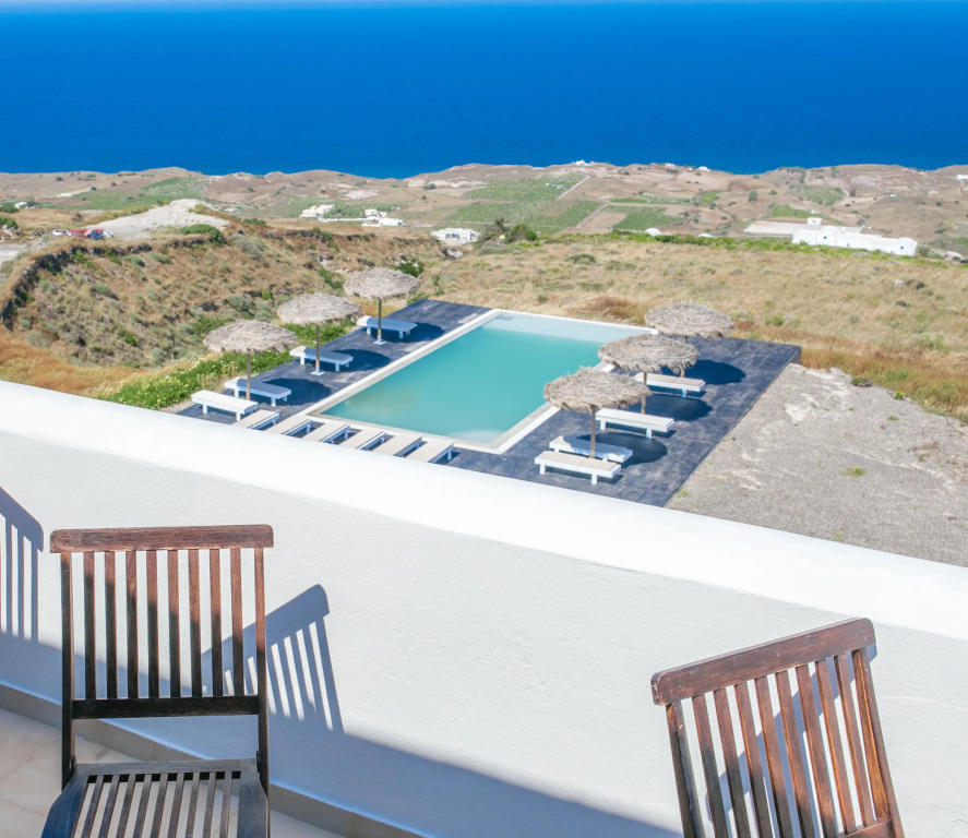 EOS Villa