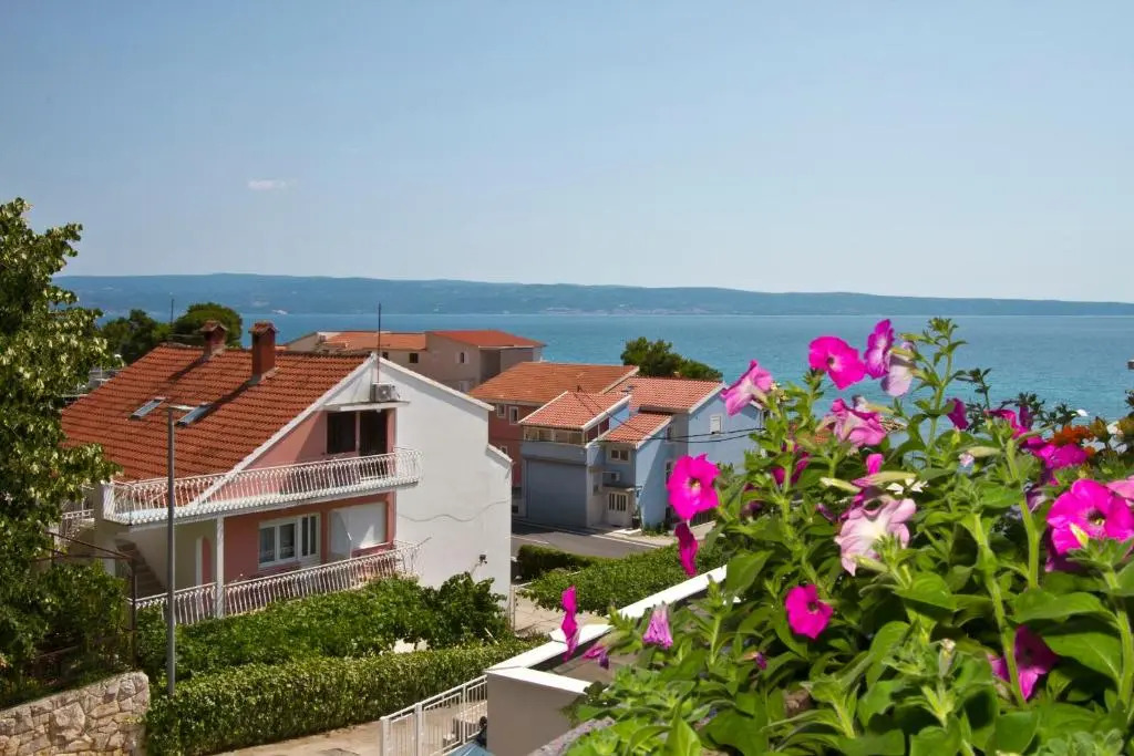 Apartment Topic near the beach