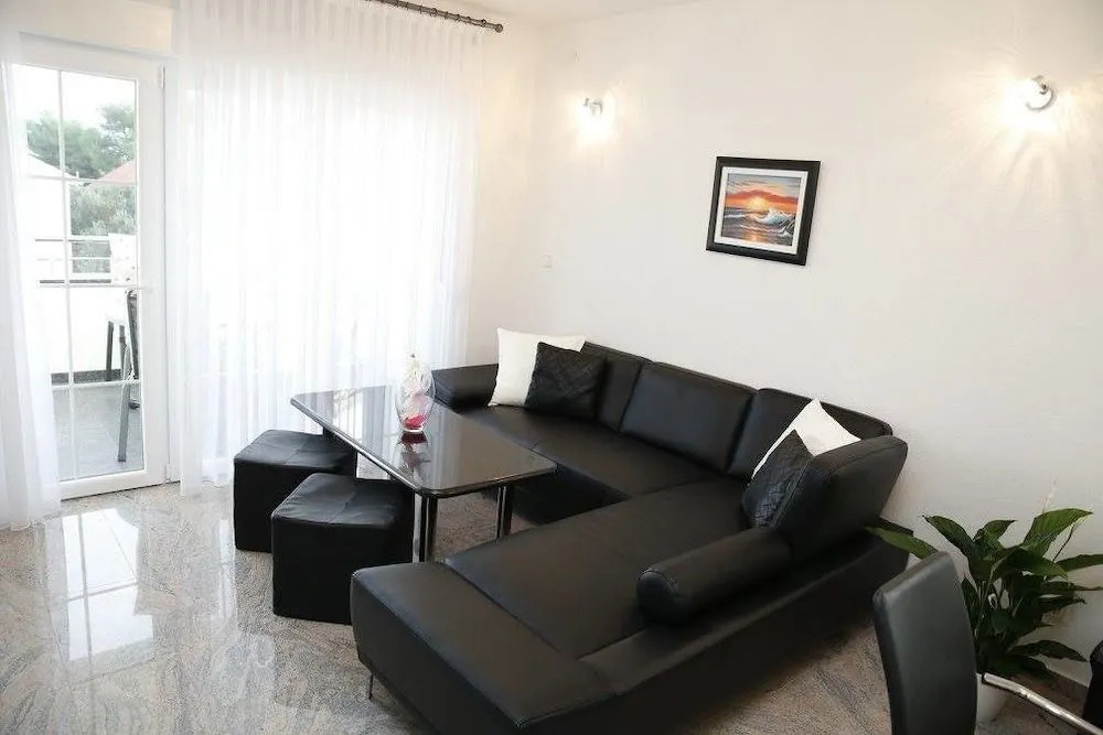 Apartments Šimić