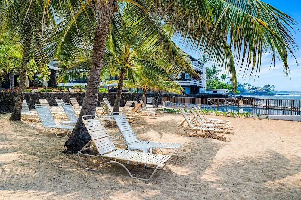 Oceanfront Complex No Stairs AC WIFI