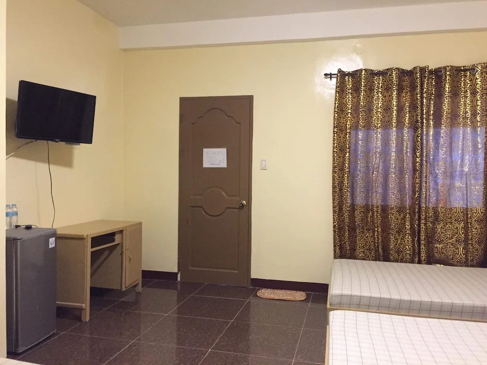 Vicente Aguirre Rooms