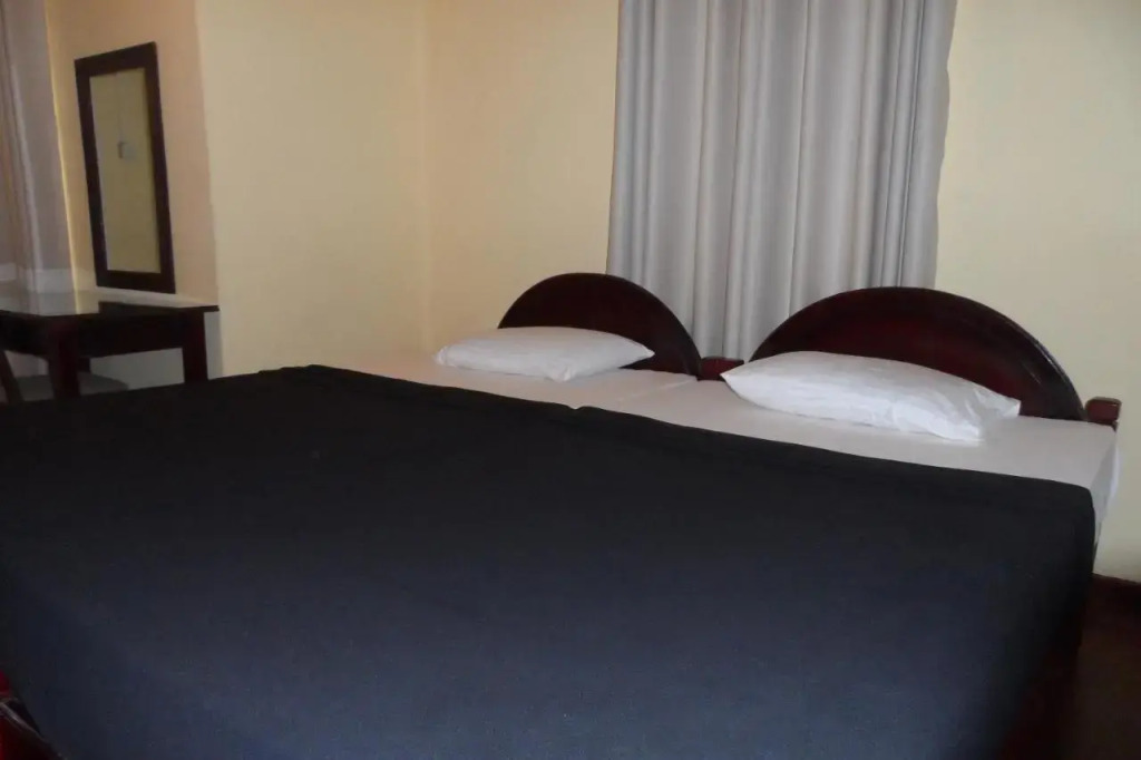 Savana Bungalow & Hostel