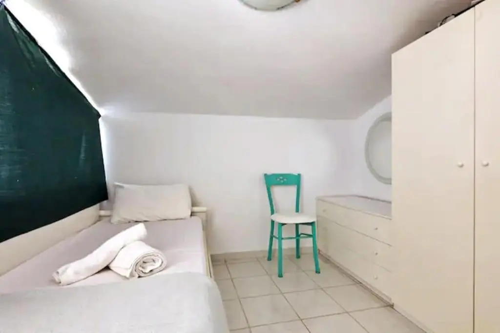 Bobby's house