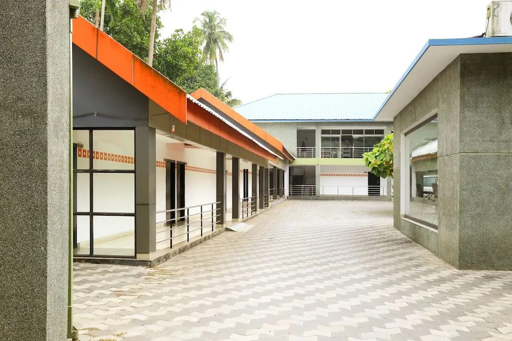 Super Collection O Kalady Near Airport