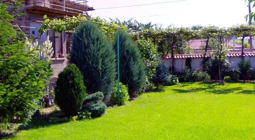 Kalina Guest House