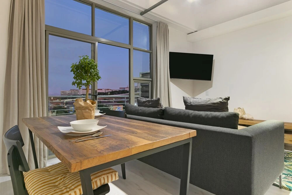 Upper Eastside 425