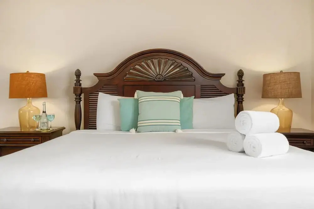 Beautiful Gated Community Retreat Near the Beach