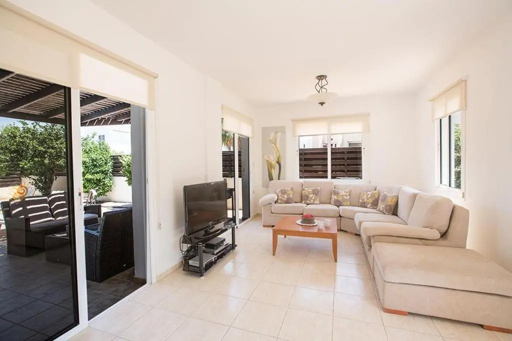 Villa Protaras Eos, Modern 3Bdr Protaras Villa With Pool, Short Walk