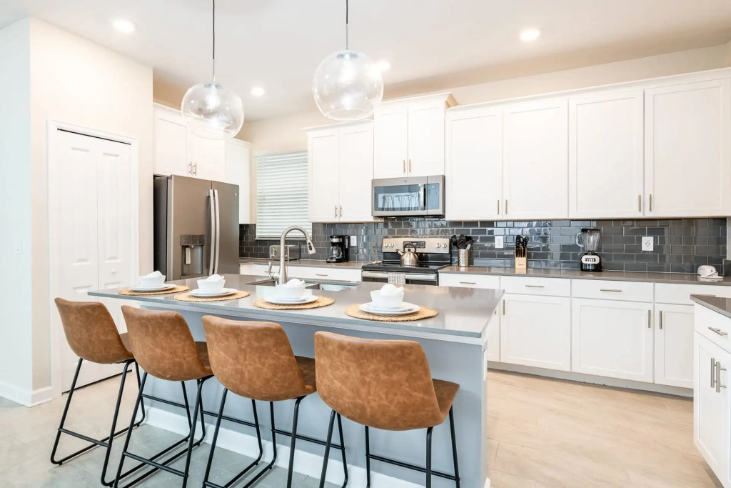 Super comfortable home in Champions Gate with private pool