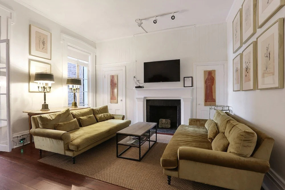West Jones Apartment Unit #2 2 Bedrooms 1 Bathroom Apts
