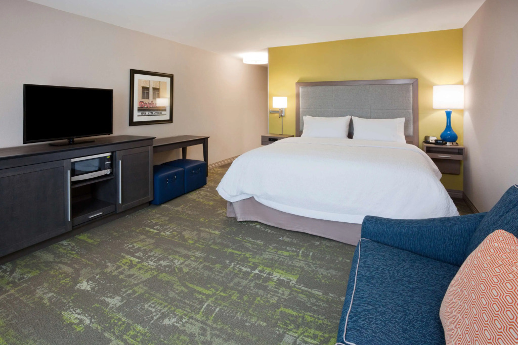 Hampton Inn & Suites Sioux City South, IA