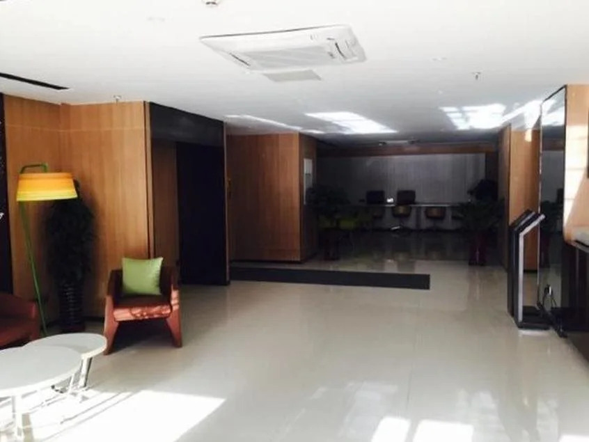 IU Hotel Tianjin Binjiang Walk Street Branch