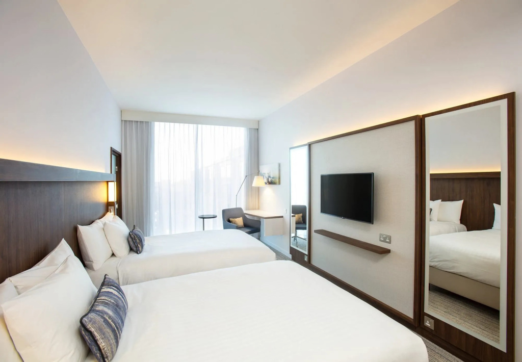 Courtyard by Marriott Edinburgh West