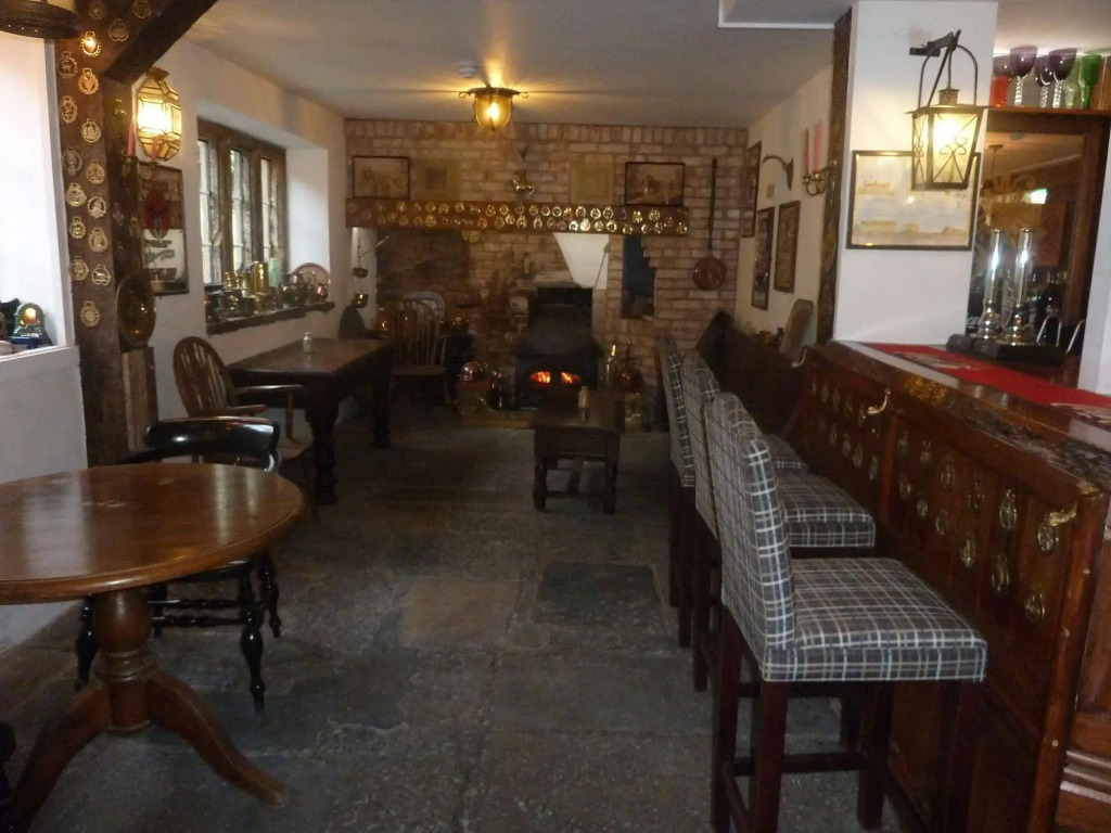 Parrett Hotel