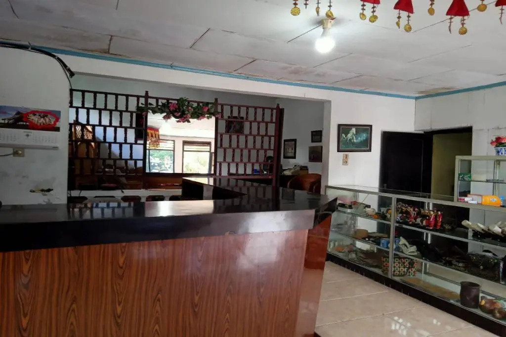 OYO 2322 Dien Karona Hotel