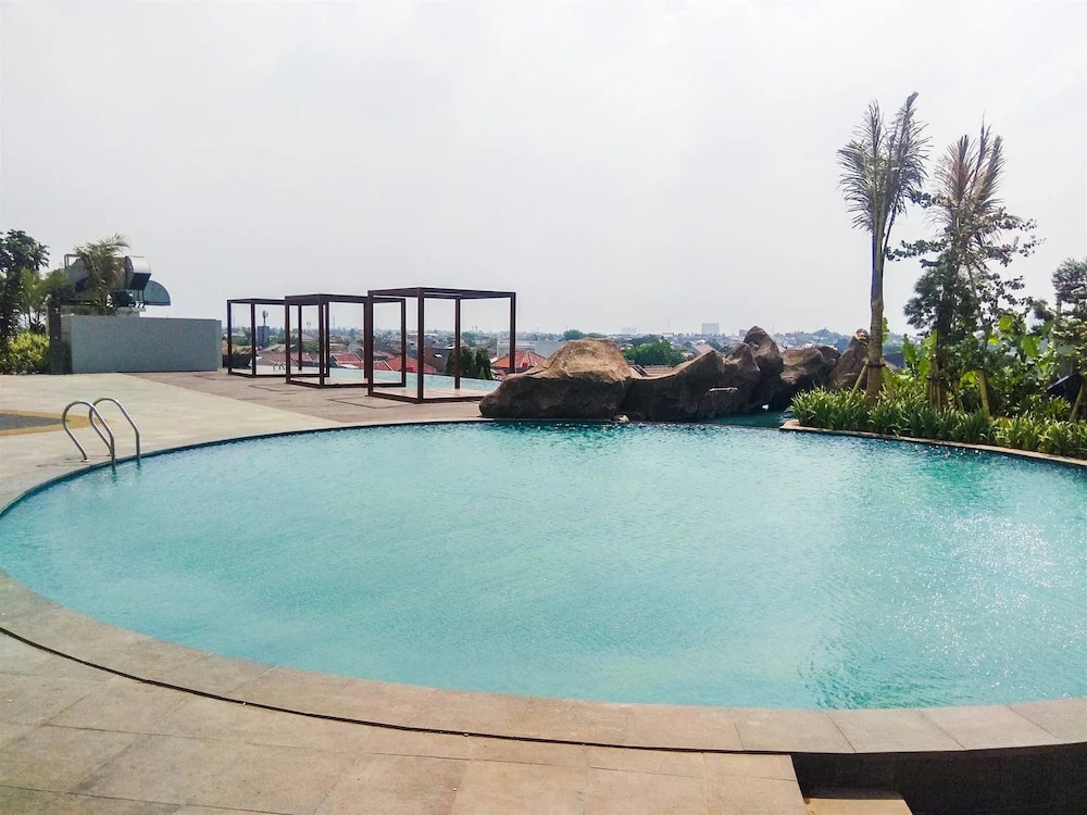 Luxury Furnished 2BR Grand Kamala Lagoon Apartment