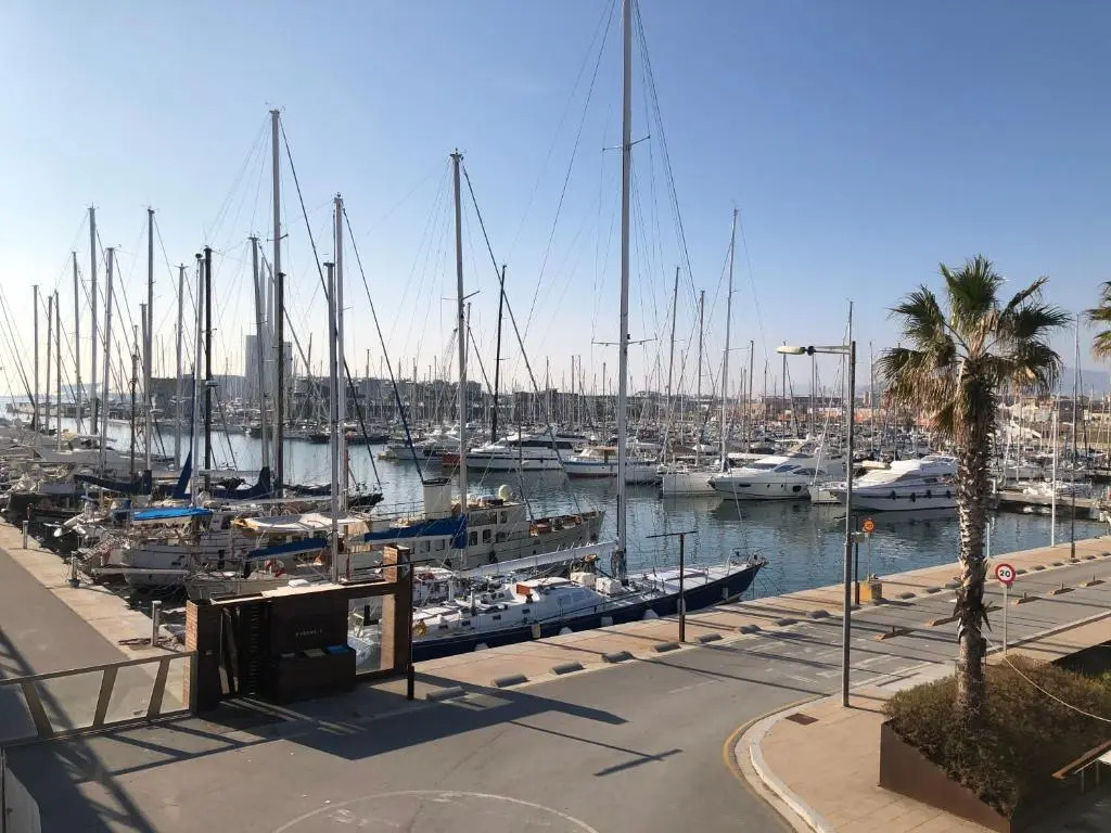 BADAROSA House Badalona next to Barcelona & beach