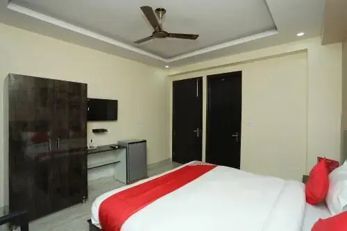 Hotel Bhavini by OYO Rooms