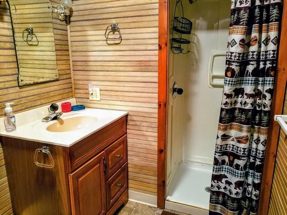 Duxbury 2 Bedroom Condo